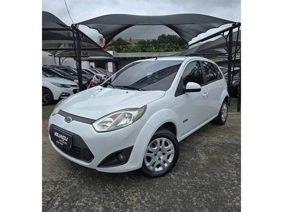 FORD FIESTA 1.6 MPI CLASS HATCH 8V FLEX 4P MANUAL FORD FIESTA 1.6 MPI CLASS HATCH 8V FLEX 4P MANUAL